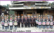Cliquer sur l'image pour l'agrandir - Xiaohuang, Guizhou, le 20 octobre 2009 - Chant polyphonique des Dong Cliquer sur l'image pour l'agrandir - Xiaohuang, Guizhou, le 20 octobre 2009 - Chant polyphonique des Dong